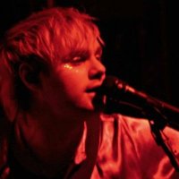 claire // just me, myself and i (@mikeyc_loml) 's Twitter Profile