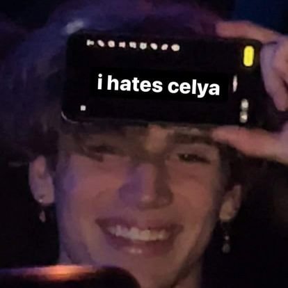 VinnieWifeyy2's profile picture. 