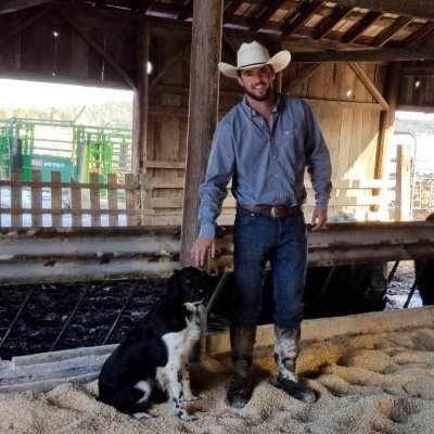 Lone_Crow_Ranch's profile picture. Cattle ranch passionate about quality meats and building local food security 🤠🥩 Eat our beef 🐂, pork 🐖, or bison 🦬 here ⬇️ https://t.co/IW1HANuIF8