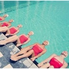 synchronized swimming is swimming synchronized.