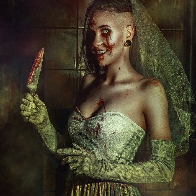 🧜🧚Horror Addict 🧟‍♂️🧛
🧟‍♀️Cosplayer Mom👩🏼‍🦽
This GoFundMe is haunted :
https://t.co/7iSJuYjVsI
⚠️🙅Do not go 🙅⚠️