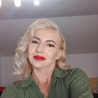 Bianca Rusu (@biancar43500247) 's Twitter Profile