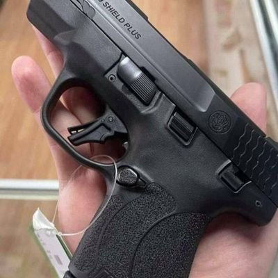 Am a business man trying to go viral on social media cus I sell good guns for our protection