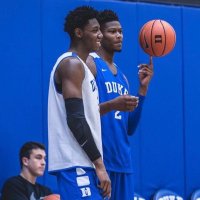 𝕁𝕒𝕪🏀👑 (@waitingfora3rd) 's Twitter Profile Photo 𝕁𝕒𝕪🏀👑 (@waitingfora3rd) 's Twitter Profile Photo