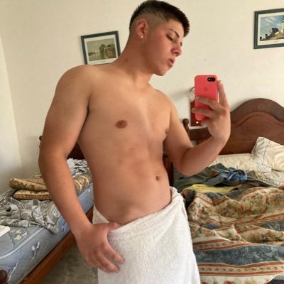 If you want to see my explicit content, go to my profile link 🔥🌶/ Si quieres ver mi contenido explicito entra al link de mi perfil 🔥🌶