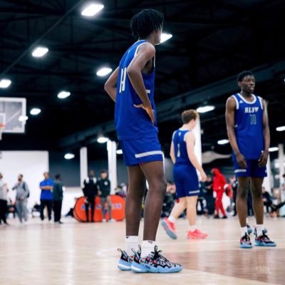 @ANCBasketball ‘25 | 6’7” Wing| @KLowElite