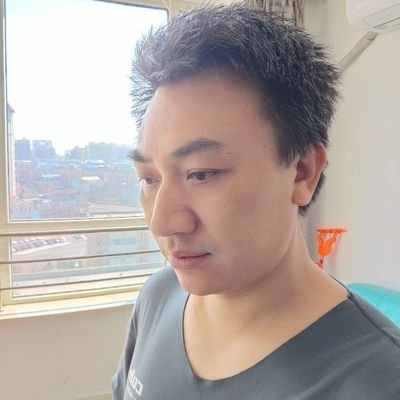 DAI66600179's profile picture. 风雪夜归人