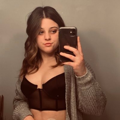 kallie200212's profile picture. 