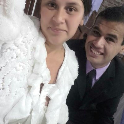 Amo a Dios👆💒❤
Hijo del Rey 👑😌
Felizmente Casado, de una Preciosa Mujer: Elida Alejandra💑💘💍
Padre de un Hermoso principe: David Oseias