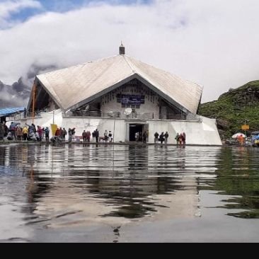 MalikUmar__'s profile picture. Social media activists.