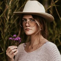 v i c ☼ (@victoria_faithh) Twitter profile photo