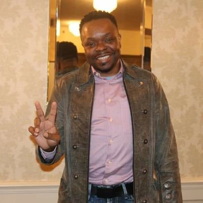 Follower of Jesus Christ / Founder of AllArts4AllHearts / entrepreneur and self taught artist.
student of life, humble learner and aiming to get better each day