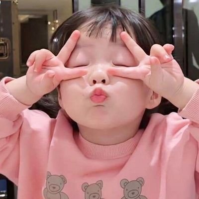 Arinafebi3's profile picture. Haii