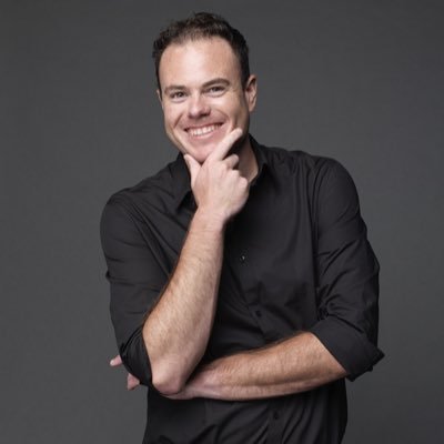 Lloyd Burr Profile