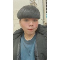混血大學生 (@hrsxnuvieebuhno) 's Twitter Profile