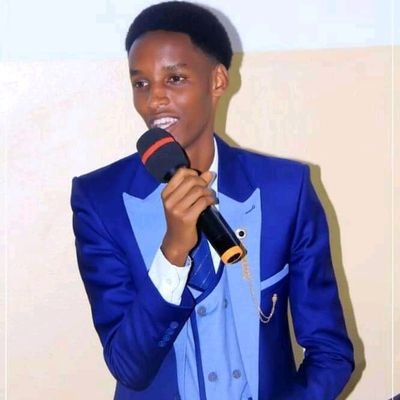 BeniRayson's profile picture. Célèbre