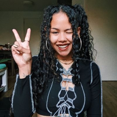 @PoppinPatterns