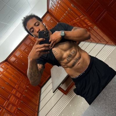 Get rich or try to get rich again 🤷🏽‍♂️ •NASM certified fitness coach • instagram :1paulmosley