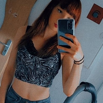 ThisAngiii's profile picture. 