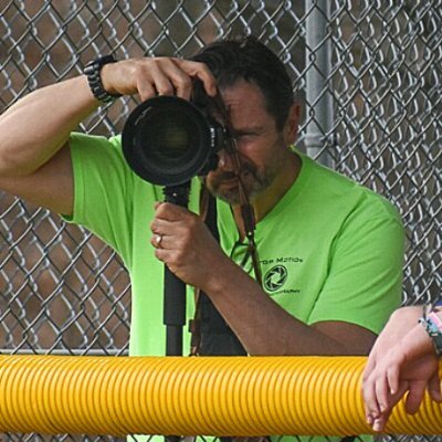 Official sports photographer for Shen Athletics.
Max Preps Professional Photographer Network.