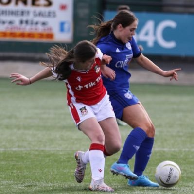 Ellacs05_'s profile picture. 