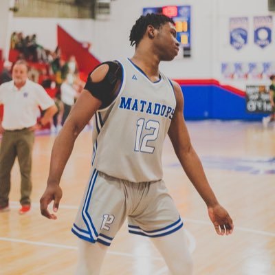 bradwell institute 23’ unsigned senior| 3.2 GPA | 6’3 185 | PG/SG | Email : Tankraheem@gmail.com