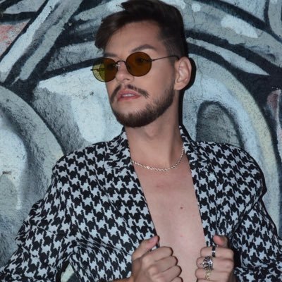 euigorleandro's profile picture. Cantor, compositor. Ariano♉️