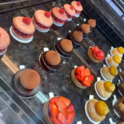 Martigny777's profile picture. 👀 away