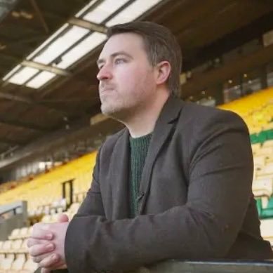 🗞 Head of News @EveningNews 🔰 Ex @EDP24 Chief @NorwichCityFC Reporter & @pinkun podcast host 🎙️ Hospital Radio #NCFC commentator