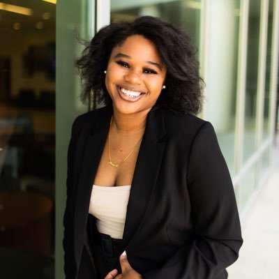 AmayaDBanks's profile picture. Disciple✝️| Romans 8:28| M.Ed | Middle School Science Teacher| Year 2🍎