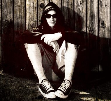 KennyMonroes's profile picture. I play guitar for The Monroes. I don't trust Twitter...