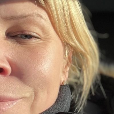 demoi09's profile picture. 