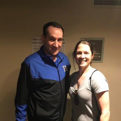 Kelly18USA's profile picture. I love dogs and watching sports ☺️ #BillsMafia, DUKE & the Yankees. From NY 🥶🥶to FL🌴🌞