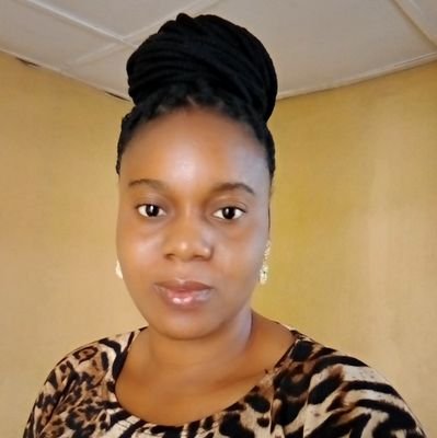 top1_tee's profile picture. 