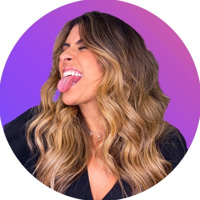 Atriz e comediante com um total de 0 conteúdos de qualidade (sou nova aqui no tt)