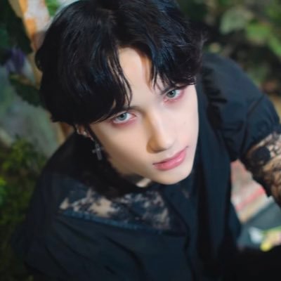 อัพเดทต่างๆ เป็นติ่งเกาหลี วงหลัก #TXT ติ่งคนเดียวหวีดคนเดียว (อย่าแปลกที่แอดว่างๆ ลบทิ้งแล้วเริ่มติ่งวงใหม่) รับจัดโปรเจคให้น้องๆที่รู้จักค่า