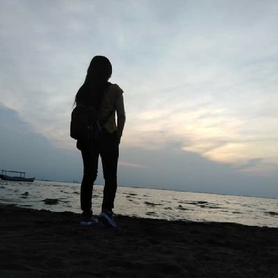 yenpao78's profile picture. Simple n loveable person