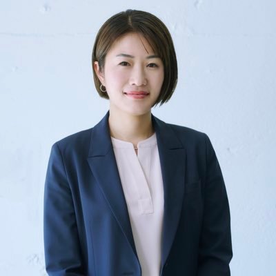yumitussy's profile picture. WOKE株式会社取締役|株式会社リオネス代表|結婚、離婚、起業2回経験|2回目の離婚で心折れるも、育児に燃えるシンママ|強い女に見られがち。でも超恋愛体質|女性の自立を支援したい|息子はインター通いのバイリンガル|筋トレ命|ホールインワン経験ありの強運者|結婚（離婚）、家族、仕事、美容、育児に関して吠える！いや呟く！