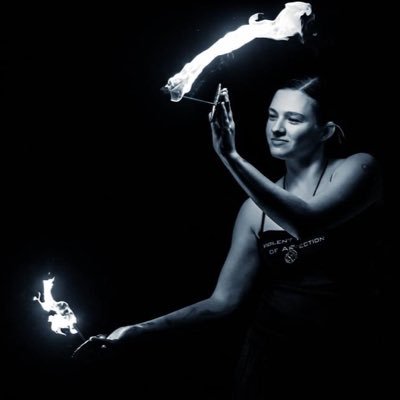 Fuck-boi Femme. Gamer, nerdlesquer, flow artist, model, cosplayer, writer, producer, and dabbler in many other dark arts.