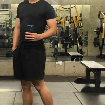 timsnothere's profile picture. (23+新竹)太陽牡羊上升水瓶生理男 什麼都控 喜歡恰當好處的誘惑 也喜歡毫不掩飾的赤裸 或許只是好色 。