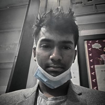 TahasinOyshik's profile picture. Student