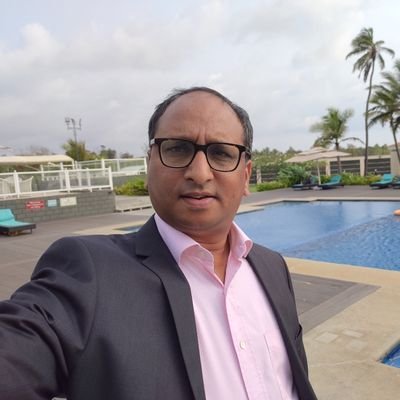 padhulux's profile picture. 