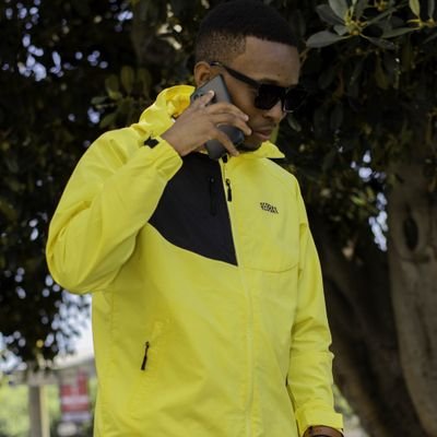 Artist @ FabCom Music | Tsagga Itsagga Album Link In Bio👇|| RnB & Hiphop Funatic || CHIKOMANAAA🔌🔋