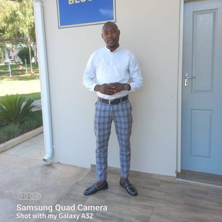 benito_bernett's profile picture. Being happy never goes out of style😉😉👌👍