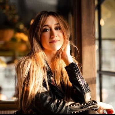 New account. Freelance PR + founder of @decentmusicpr 💖