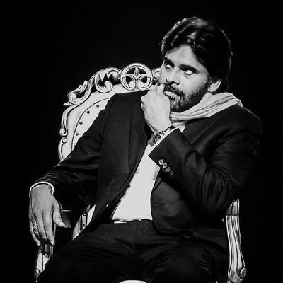 akshith_here's profile picture. @ramcharan❤️
@janasenaparty✊
@msdhoni