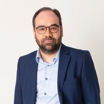 Account Director @FINNbe
Voorheen woordvoerder @VRT & journalist @KnackFocus @demorgen @gva