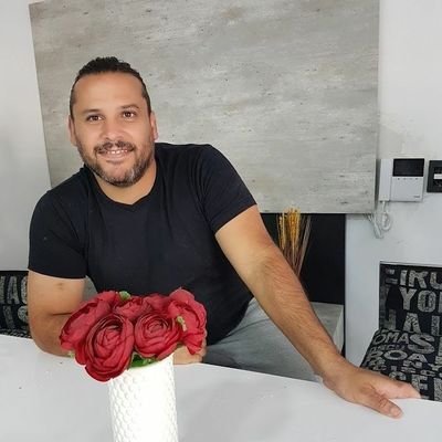 CFK=POLENTA,
Racing Club de Avellaneda 🇦🇷
Nadie se Resigna 💪 la batalla cultural recién comienza, los valores no se negocian, Grieta si obvio!!