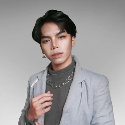 r o m i y oさんのプロフィール画像