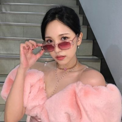 emman_well's profile picture. Got noticed by Mina at the #TWICE_5TH_WORLD_TOUR_BULACAN